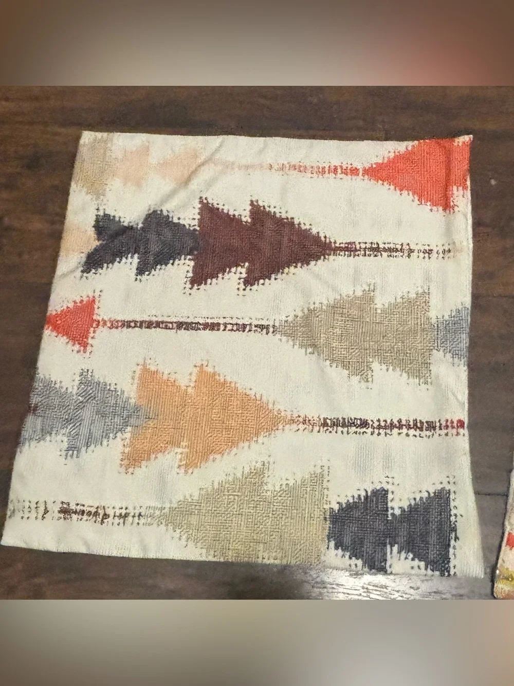 Source Unknown glide made chevrons